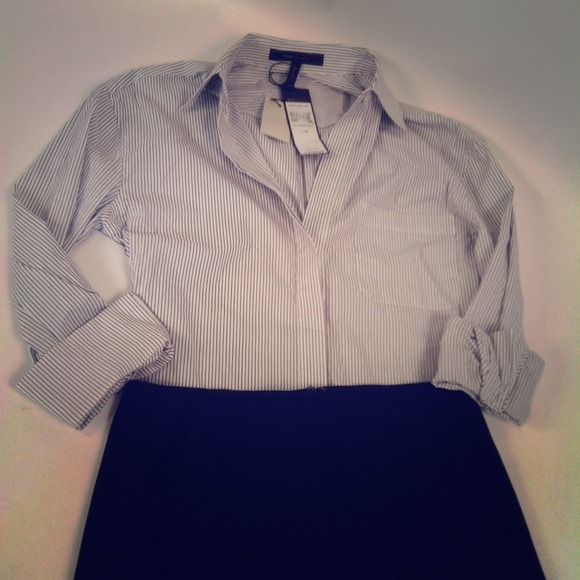 BCBG boyfriend button down