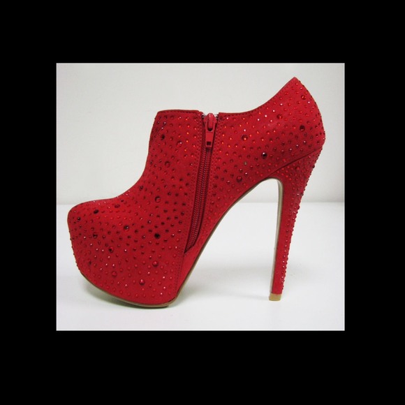 Booties - Picture 3 of 4