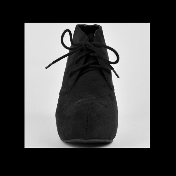 Booties - Picture 4 of 4