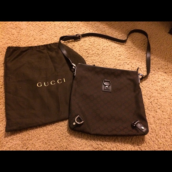 Gucci Abbey Crossbody