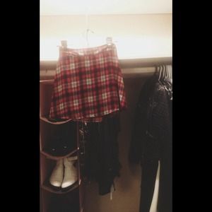 gorgeous plaid schoolgirl skirt
