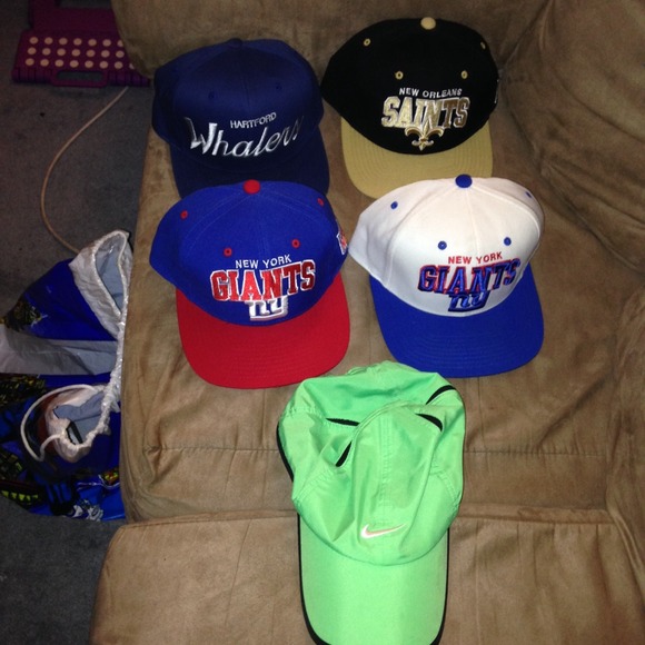 Mitchell & ness snapbacks - Picture 3 of 3