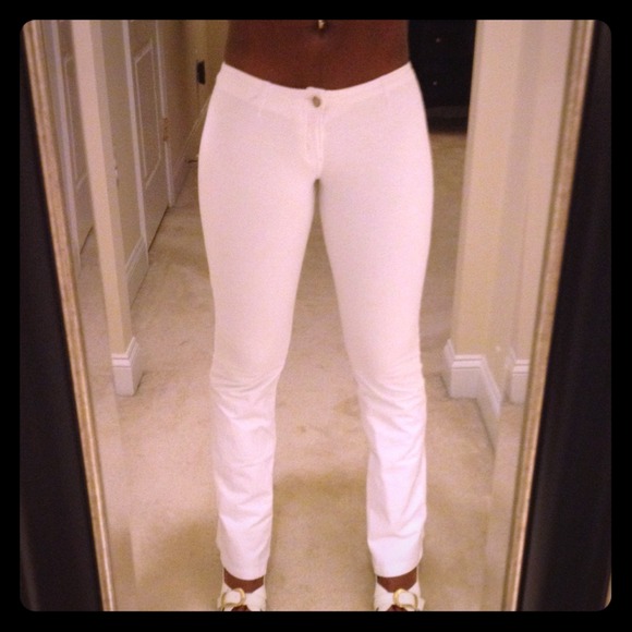⬇️⬇️White Bootleg Pants