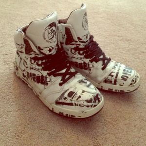 Mens Diesel High Top Shoes size 11