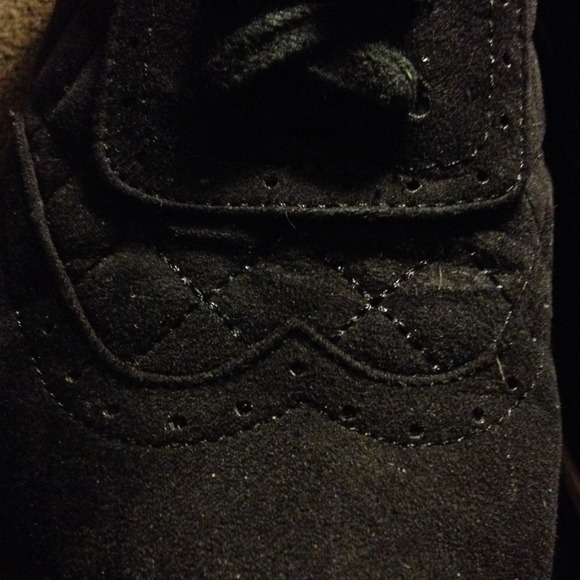 Forever 21 cute black lace ups! Size 7 - Picture 2 of 4