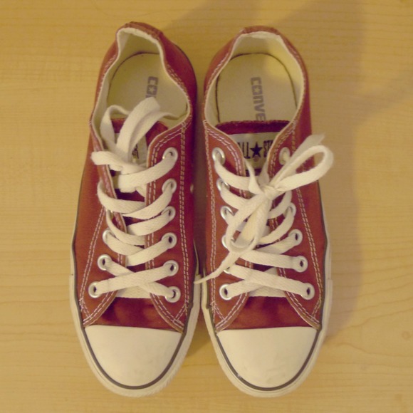 Converse All Star Low Cut (MAROON)