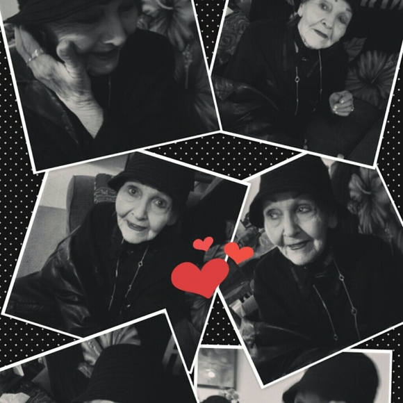 Meet your seller/ buyer :) <3 - Picture 2 of 4