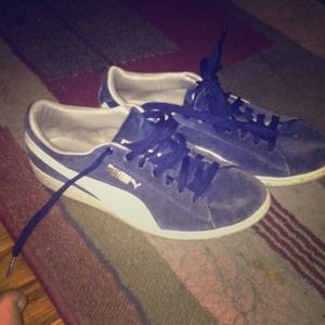 Puma suede sneaker