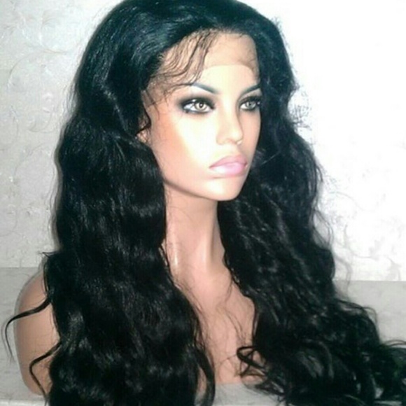 Bodywave Lace Front 20-24 inches long - Picture 3 of 3