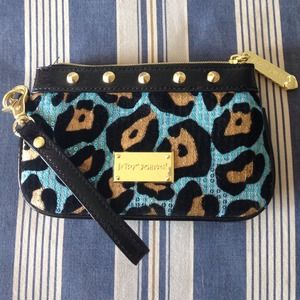 ⛔️ REDUCED ⛔️ AUTHENTIC BETSEY JOHNSON wristlet