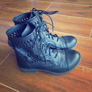 boots🚫SOLD🚫