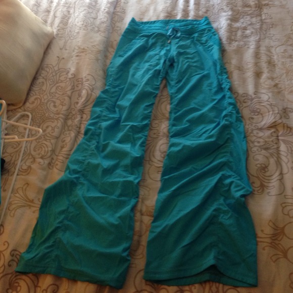 Lululemon blue cargo pants