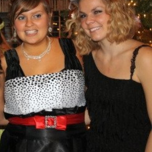 Party Dress - Picture 4 of 4