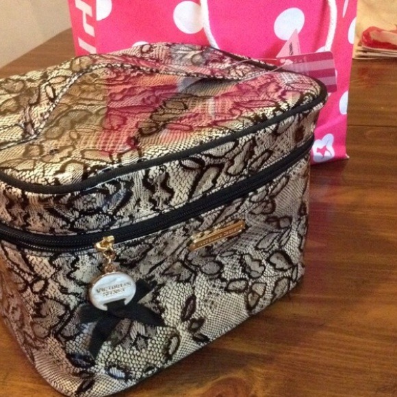 Accessories - VS BUNDLE 🎀