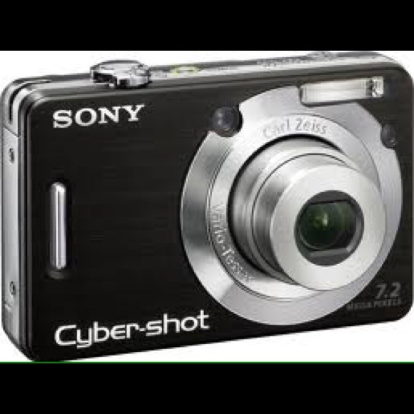 Black Sony Cybershot 7.2 megapixels