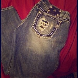 Like New Miss Me Jeans-Capri ON HOLD
