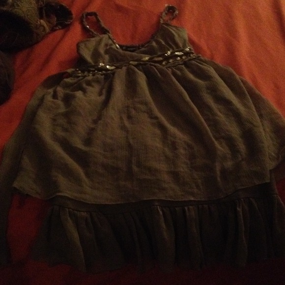 Green off grey dress - Picture 2 of 2