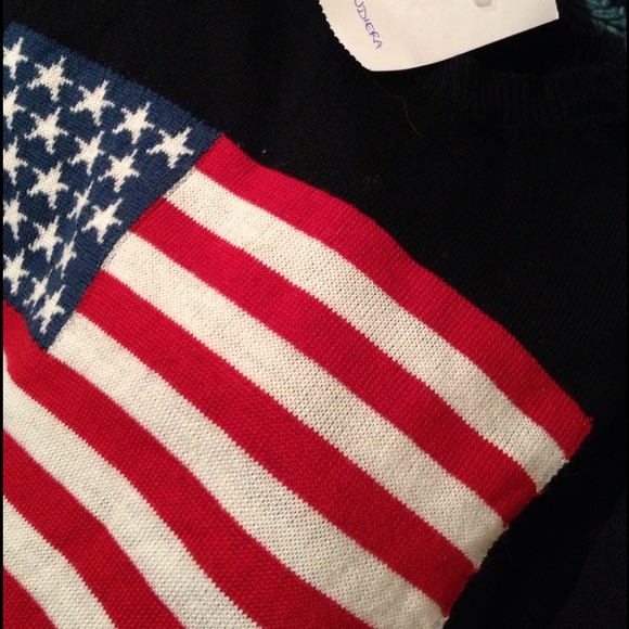 SOLD! Brandy Melville Betsy Flag Sweater - Picture 2 of 2