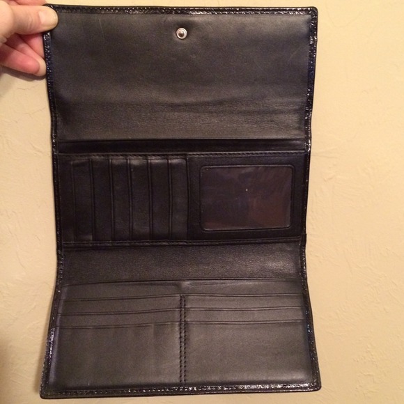 Coach black continental wallet & checkbook cover - Picture 2 of 4