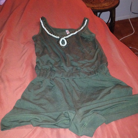 Forest green romper - Picture 1 of 2