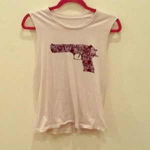 Brandy Melville cactus gun graphic tee