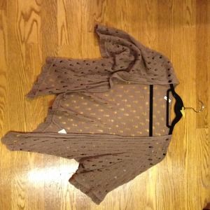 Crocheted short sleeve cardigan Crocheted short sleeve cardigan