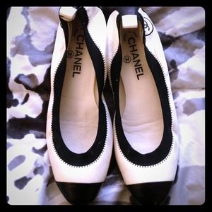 CHANEL Flats Ballerina Shoes *** Authentic****