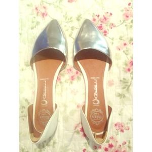 Jeffrey Campbell silver and white flats
