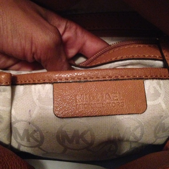 SOLD SOLD SOLD Michael Kors Hamilton - Picture 3 of 4