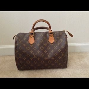 Sold..Holiday sale**authentic speedy 30