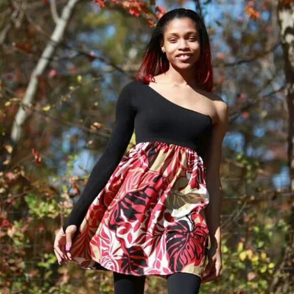 Handmade one sleeved Hawaiian print dress - Picture 1 of 2