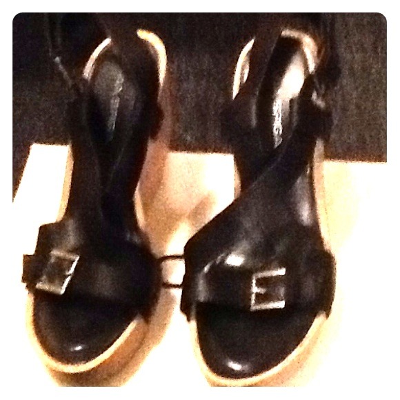 *****Authentic via spiga heels*******