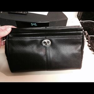 ❤️❤️sold eBay!❤️❤️💯authentic coach clutch