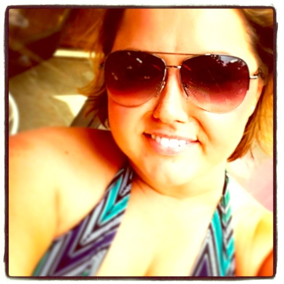Sexy pair of aviators - Picture 1 of 4