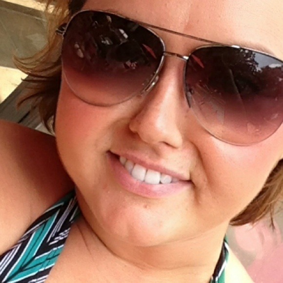 Sexy pair of aviators - Picture 2 of 4