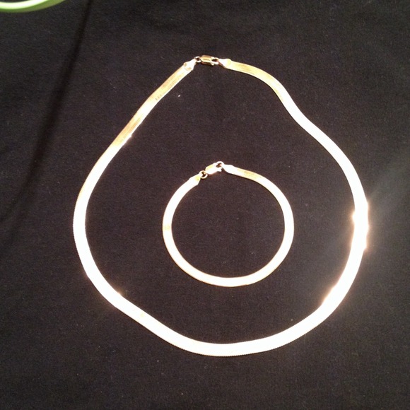 Herringbone necklace and bracelet set