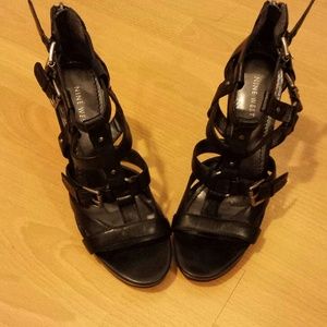 Nine West Black Sandle
