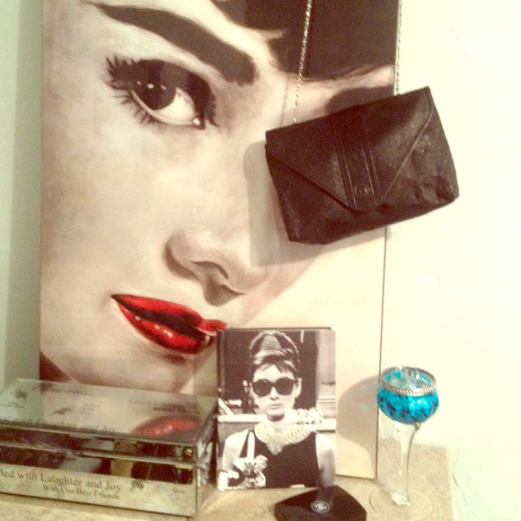 🔴sold🔴Vintage authentic  fendi clutch with