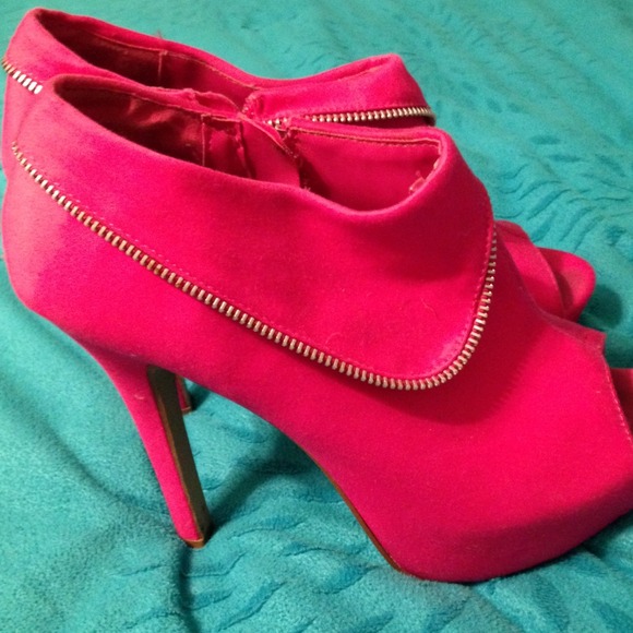 Hot Pink Zip Up Booties
