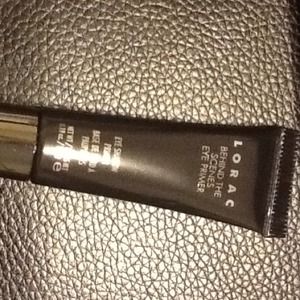 Lorca Behind the Scenes Eyeshadow primer