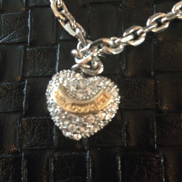 Juicy couture necklace or bracelet. Sold bundle - Picture 2 of 3