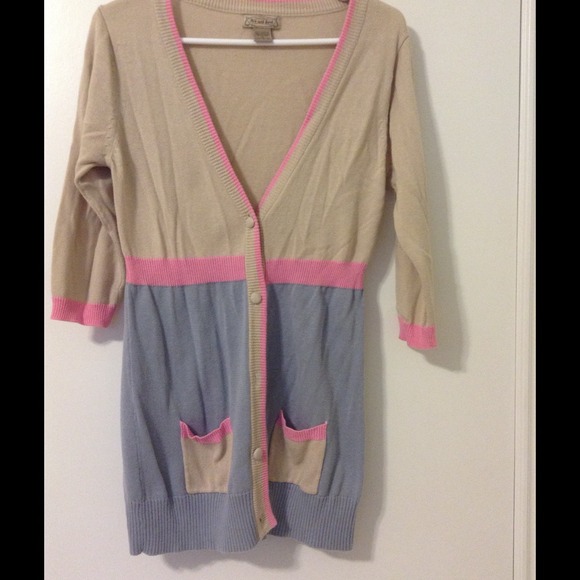 knit top - Picture 1 of 3