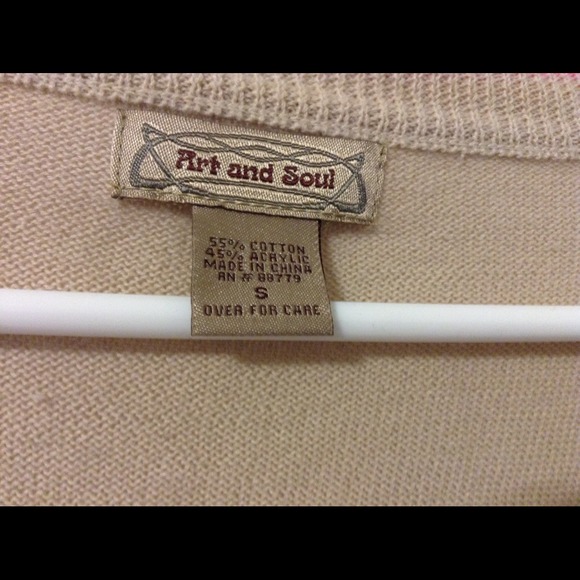 knit top - Picture 3 of 3