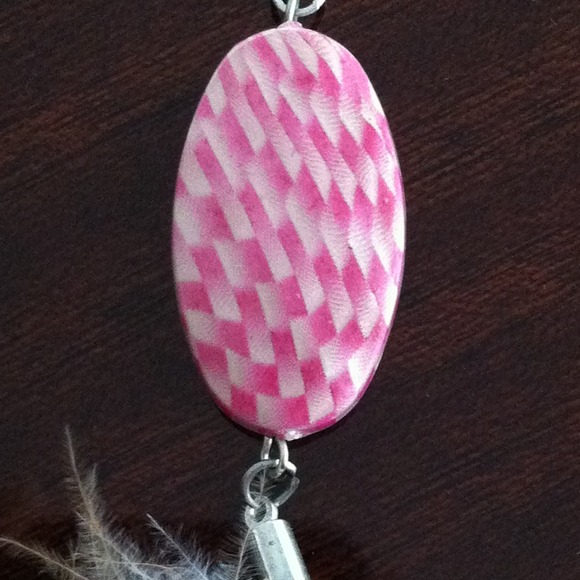 NWOT Pink Stone & Feather Earrings - Picture 2 of 4