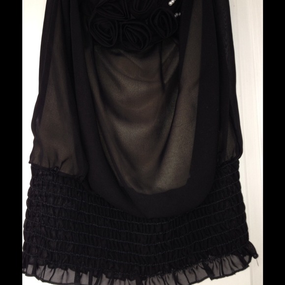 Strapless Top - Picture 2 of 4