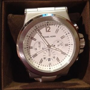 Michael kors white sports watch!