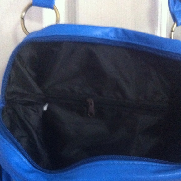 Handbag - Picture 3 of 3