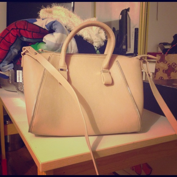 🚫traded🚫Hold-Beige Purse