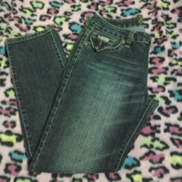 BUBBLEGUM JEAN
