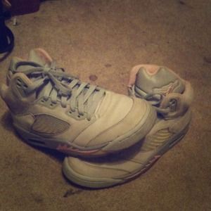 Silver/shy pink-stealth air Jordan 5